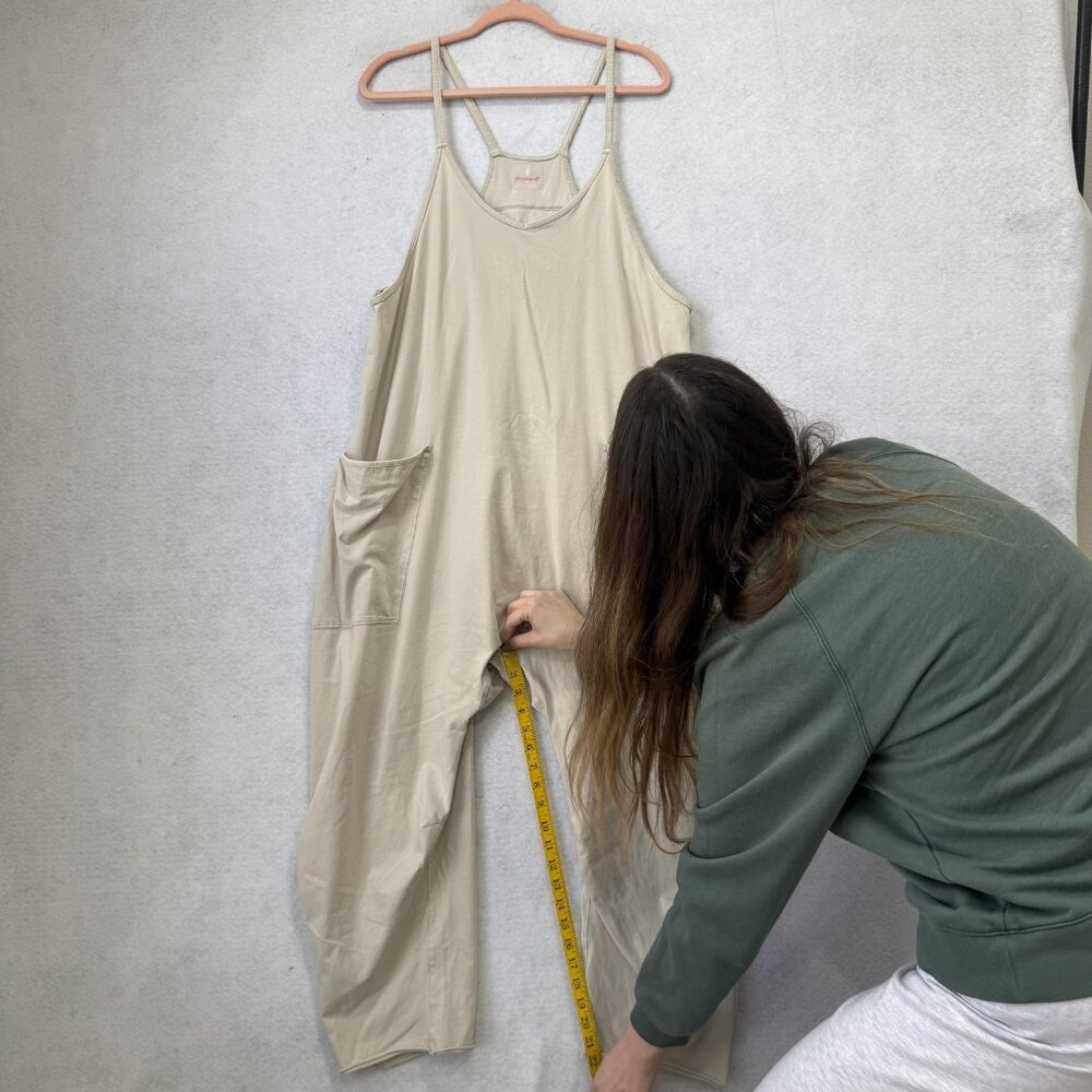 Free People Womens Small Beige Jumpsuit Sleeveless Harem Overalls Pockets Casual - Picture 6 of 12